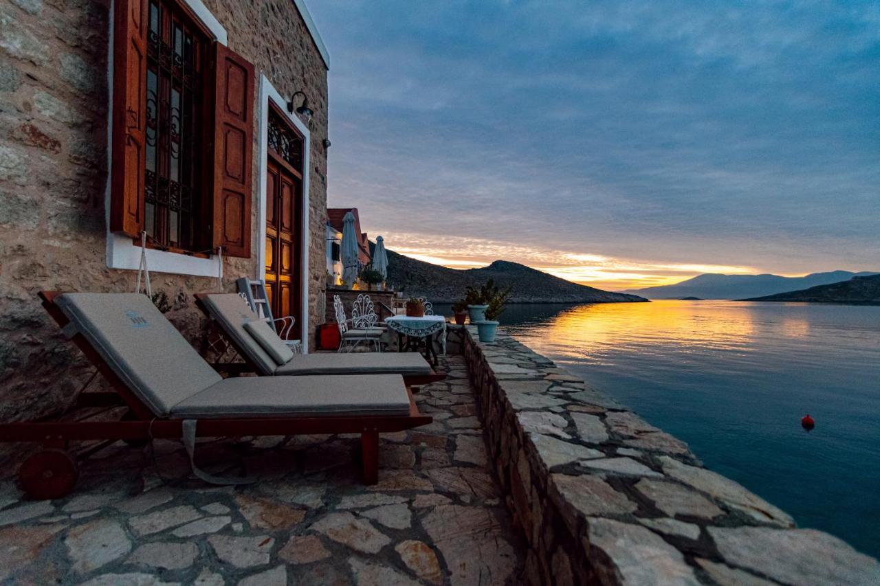 Villa Electra Chalki Town 外观 照片